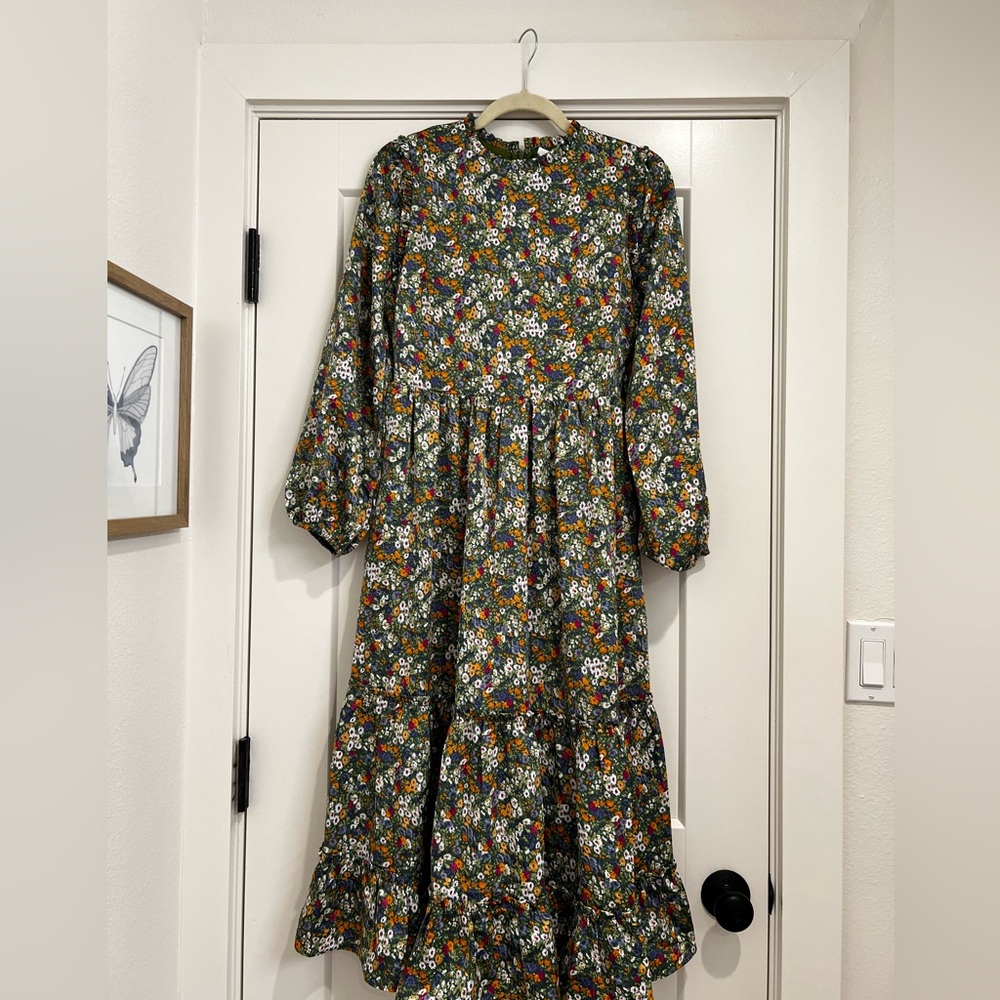 Hyacinth House Green Floral Midi Dress